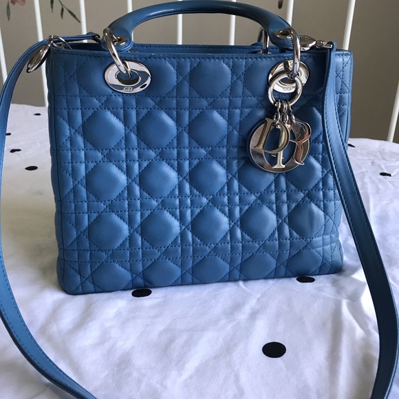 Christian Dior Lady Dior Cannage Lambskin Medium - Picture 3 of 8